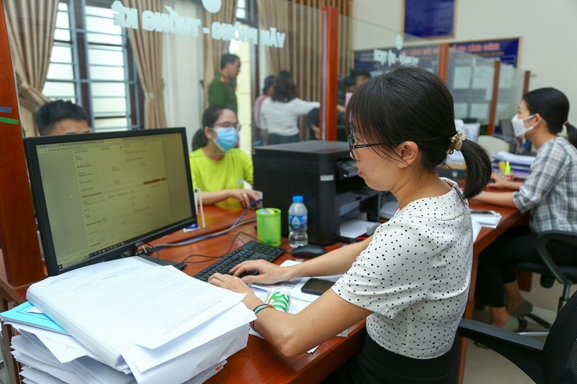 Tăng lương tối thiểu vùng 6% từ ngày 1-7-2024  