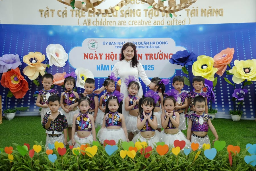 Với triển vọng Shbet800 khuyến mãi siêu lớn rộng mở, ngành Sư phạm trở thành sự lựa chọn hấp dẫn cho nhiều thí sinh