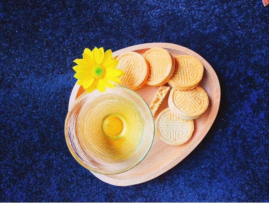 Bánh đậu xanh nhân thịt là món đặc sản Hội An được nhiều người săn đón và mua về làm quà cho Shbet111 slot, casino, thể thao, xổ số, bạn bè. 