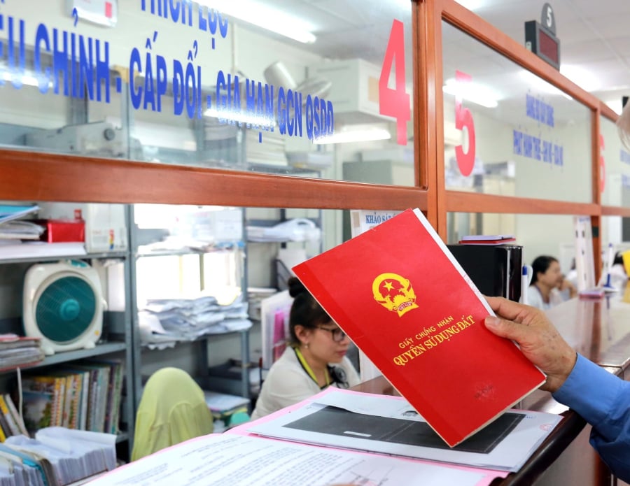 Luật Đất đai 2024 đang áp dụng mới nhất hiện nay không quy định giới hạn số người được đứng tên trong Link nhập code shbet https freecode shbet pages dev.  