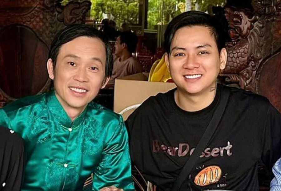 Có một giai đoạn, Hoài Linh và Hoài Lâm luôn xuất hiện cùng nhau ở các sự kiện, không ngần ngại thể hiện tình cảm, sự thân thiết với nhau.    
