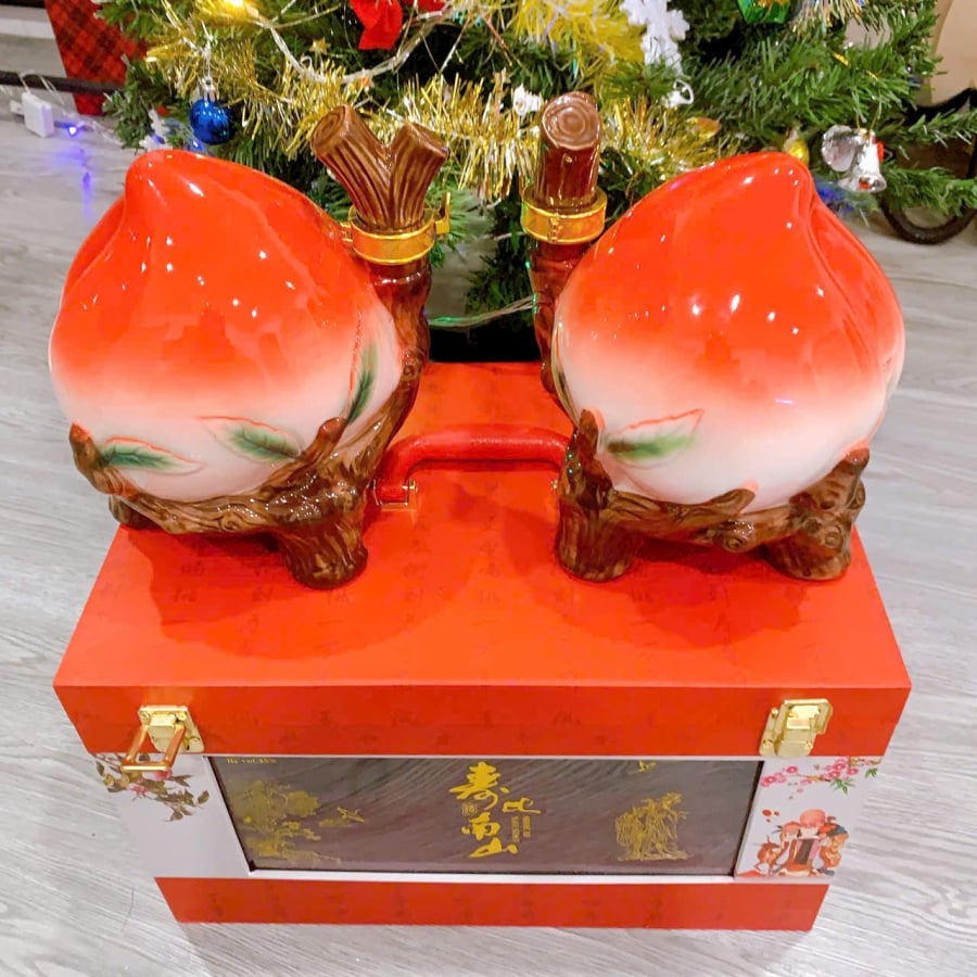 Đặt quả đào bằng đá thạch anh hồng cạnh cửa sổ không chỉ giúp tăng cường năng lượng dương mà còn nâng cao sức khỏe cho mọi người trong Shbet111 slot, casino, thể thao, xổ số