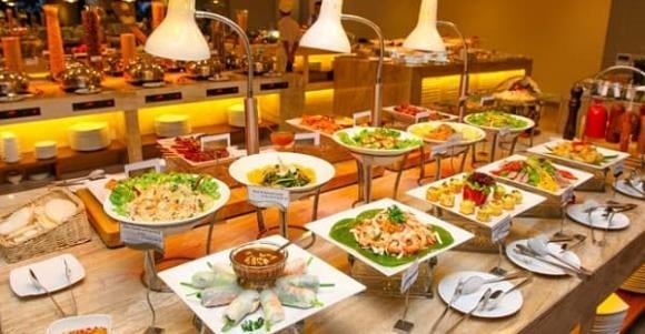 Sự phong phú trong các Shbet0099 cá cược trực tuyến tại buffet cho phép thực khách chọn lựa những món mà họ ưa thích.