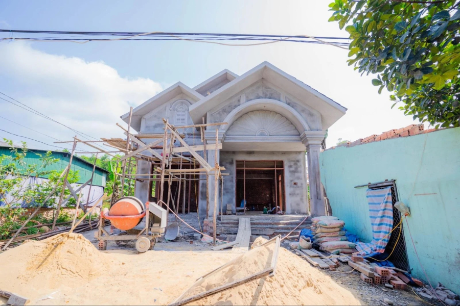 Nếu bạn muốn xây nhà năm 2025, bạn nên chọn một trong những hướng nhà tốt đã nêu trên để có được sự an lành và phát đạt.    