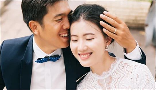   Khi yêu dù bạn có mắc lỗi nào đi chăng nữa thì anh ấy cũng sẽ bỏ qua. Chính sự bao dung của anh ấy khiến bạn ngày càng hạnh phúc. (ảnh minh họa)