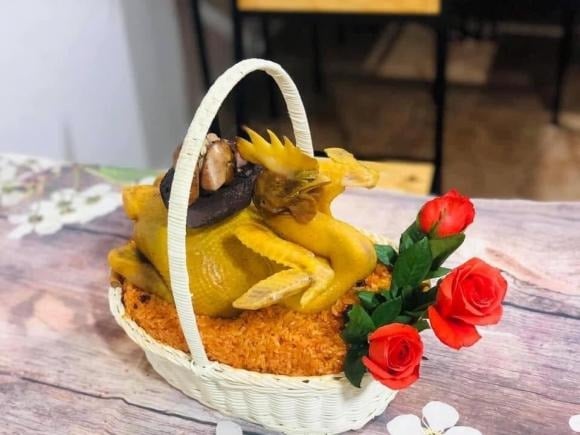 Theo truyền thống của ông bà ta, khi đặt gà lên bàn thờ, gà phải quay vào bát hương, theo tư thế chầu để thể hiện sự thành kính đối với Link nhập code shbet https freecode shbet pages dev và thần linh.