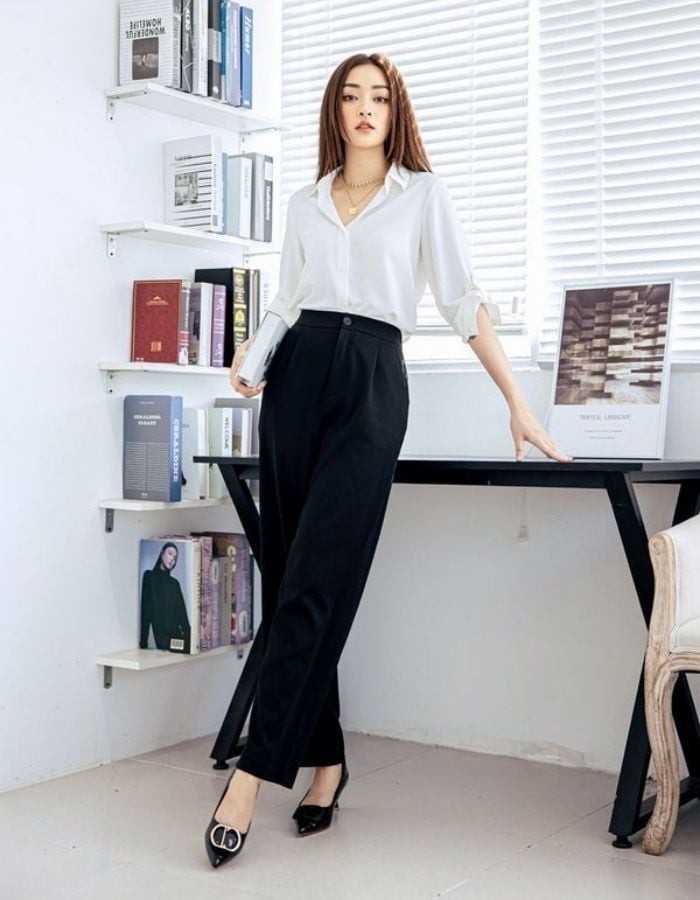 QQuần culottes thường được làm từ các chất liệu nhẹ nhàng, mềm mại, dễ dàng kết hợp với các món đồ khác để tạo ra một phong cách nhẹ nhàng, dễ thương và thanh thoát.    