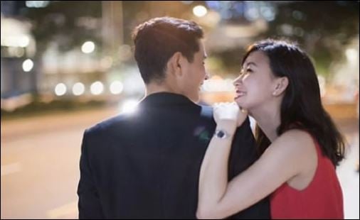 Một người phụ nữ nhanh bị chán, dễ thấy Shbet16 chơi game trực tuyến tẻ nhạt sẽ lừa dối bạn đời của mình (ảnh minh họa)