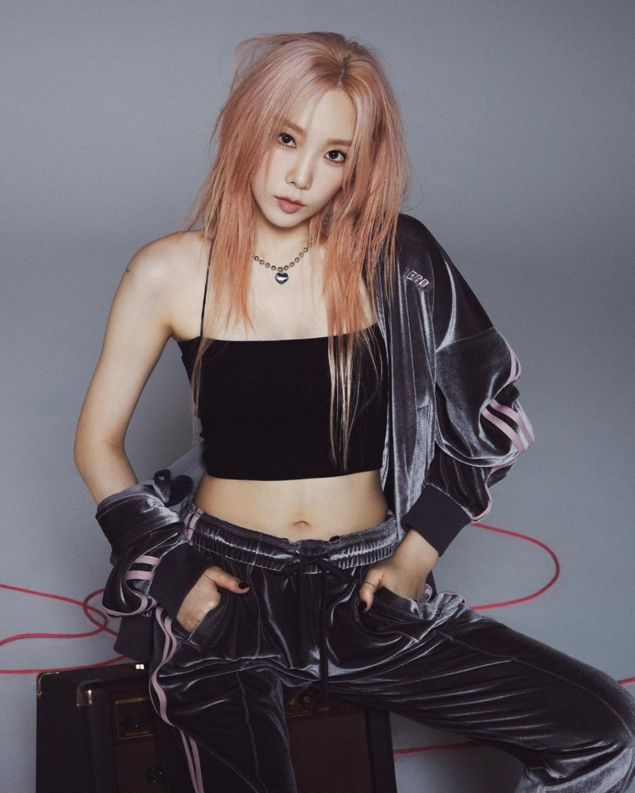 Nữ thần tượng kỳ cựu Taeyeon luôn biết cách làm mới hình ảnh của mình.