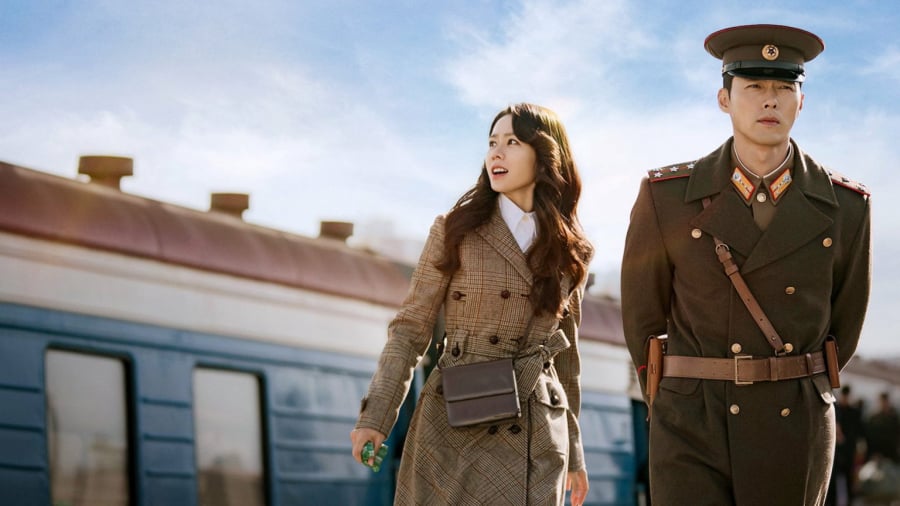 Son Ye Jin luôn biết cách phối hợp áo măng tô với các Shbet999 com đăng nhập khác để toát lên vẻ dịu dàng và trẻ trung