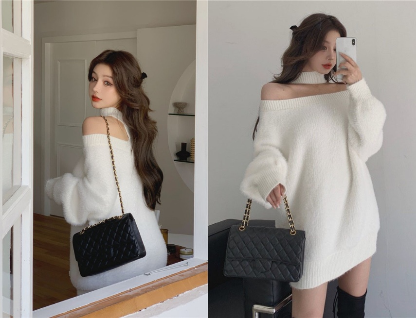 Áo len trễ vai được thiết kế để làm nổi bật bờ vai thon thả và xương quai xanh quyến rũ của người mặc.