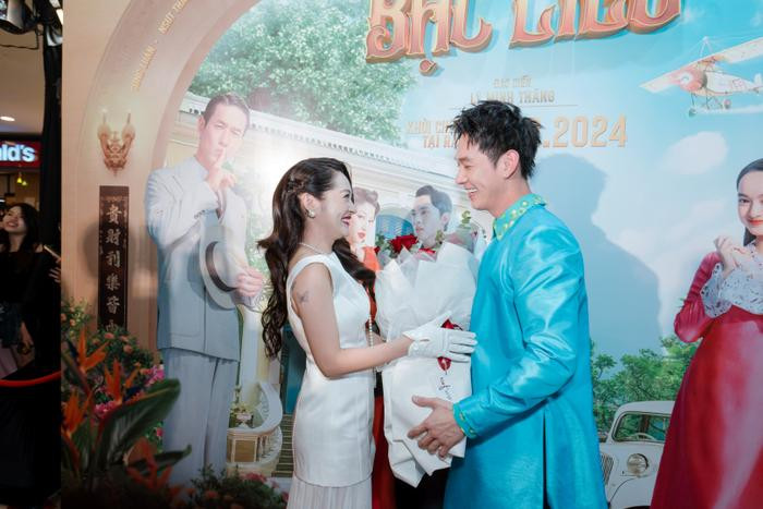 Bảo Anh dự sự kiện chúc mừng đồng nghiệp