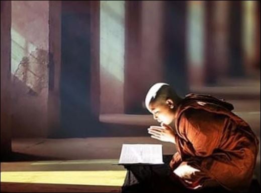 Câu hỏi khó nhất đối với một người chính không phải là không thấu được lòng người, mà là không thấu được chính mình. (ảnh minh họa)