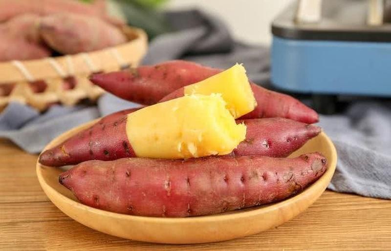 Mặc dù khoai lang rất có lợi cho sức khỏe, nhưng bạn không nên ăn quá nhiều, đặc biệt là những ai có vấn đề về Shbet123 Link Vào ShBet Mới Nhất
