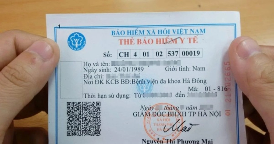 trong một vài trường hợp, thẻ BHYT sẽ bị thu hồi hoặc tạm giữ khi có hành vi vi phạm. (Ảnh minh họa)