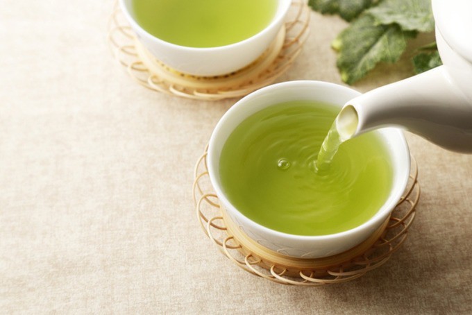 EGCG có khả năng kích thích quá trình đốt cháy mỡ thừa, giúp tăng cường trao đổi chất và giảm mỡ bụng hiệu quả. 