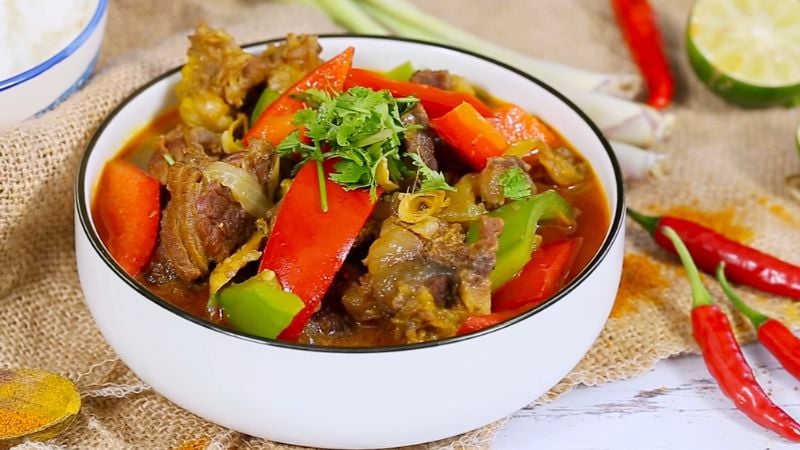 Bò hầm cà ri 