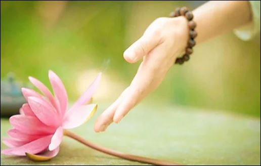 Chỉ khi bạn nắm được điểm yếu của người khác, đừng đổ lỗi cho họ thì bạn mới có phước. (ảnh minh họa)