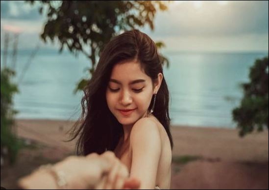 Thế nên đàn ông khôn ngoan đừng dại mà phản bội lại vợ của mình. (ảnh minh họa)