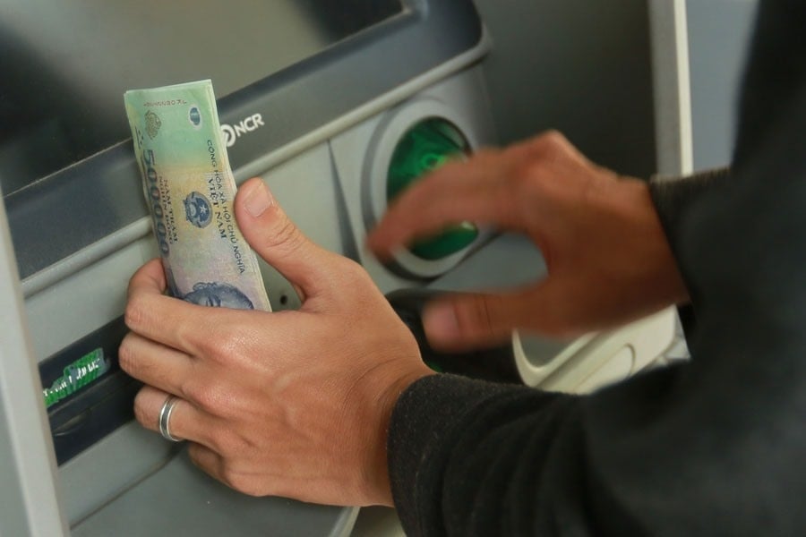 Kể từ 1/2025: Thay đổi hạn mức rút tiền trên ATM, làm ngay 1 việc để chuyển tiền không bị gián đoạn