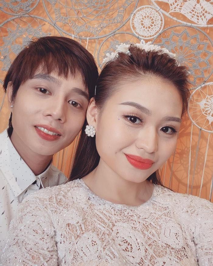 Tuấn Dũng từng “úp mở” chuyện mời nghệ sĩ Hồng Vân làm chủ hôn