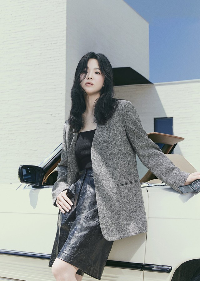  Đây là set đồ lý tưởng cho những cô nàng yêu thích sự phá cách.