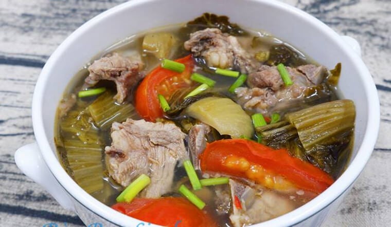 Canh sườn chua thơm ngon