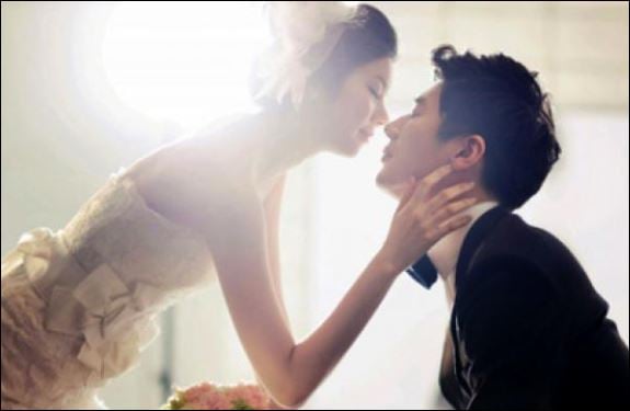 Trong khi đó những cặp vợ chồng thường xuyên bất đồng, cãi vã thì sẽ chẳng có sự tương đồng này. (ảnh minh họa)