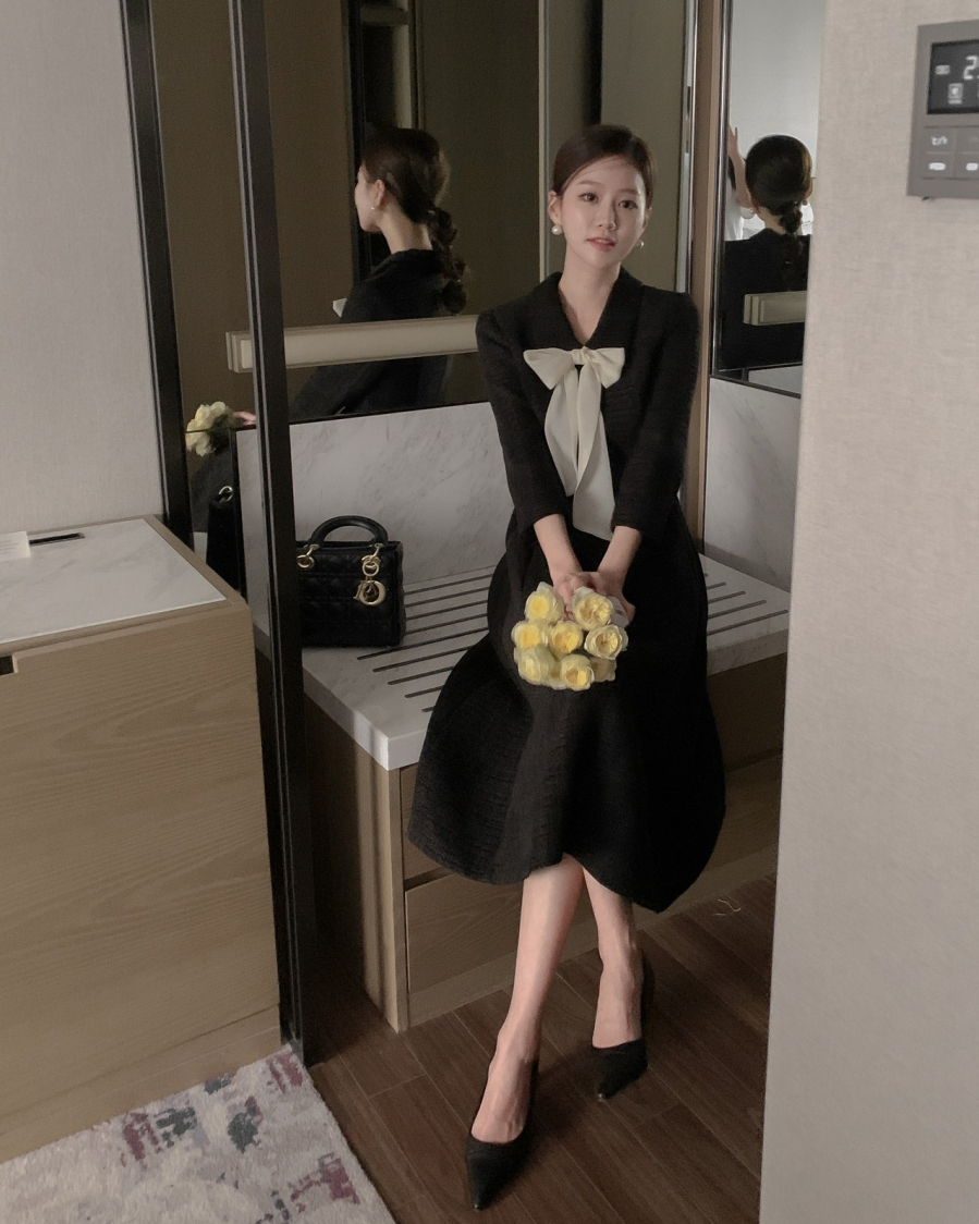 Đây là kiểu giày mang đến sự thanh lịch, tinh tế, rất thích hợp cho các sự kiện trang trọng như tiệc tùng. 