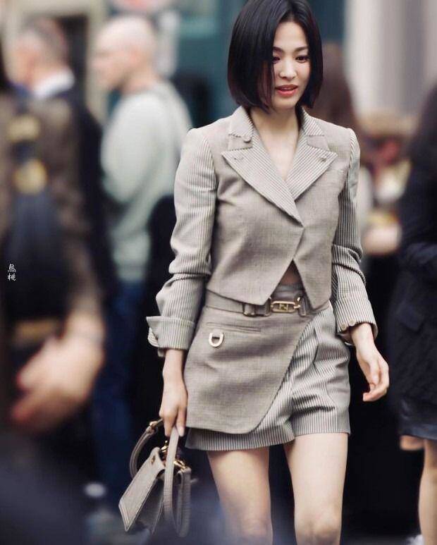Song Hye Kyo thường xuyên xuất hiện với Link Vào SHBET88 Mới Nhất này trong các bộ phim lẫn ngoài đời thực,  