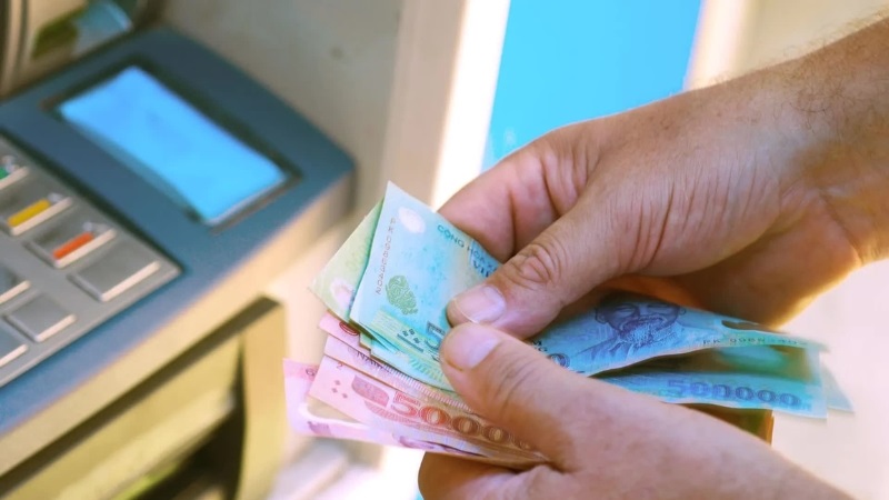 Người dân được rút tối đa bao nhiêu tiền/ngày khi thay đổi hạn mức rút tiền?
