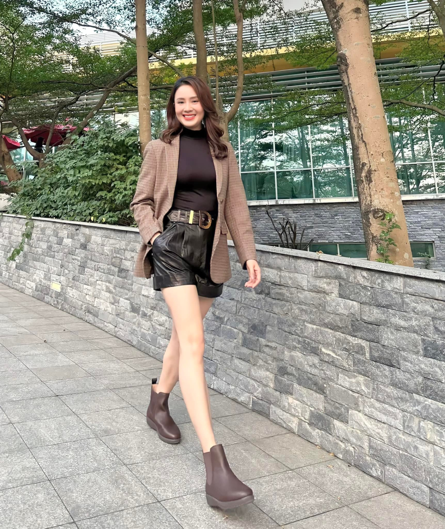 Áo blazer là biểu tượng của sự thanh lịch. 