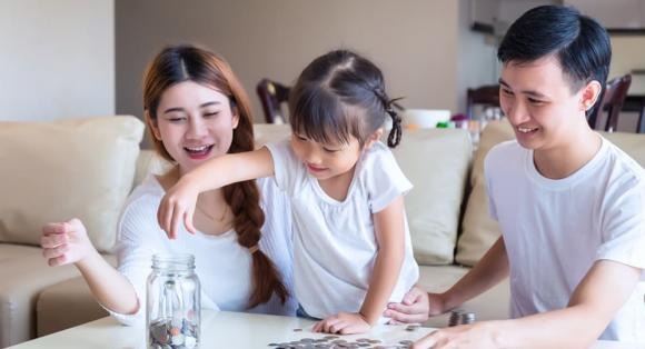 Để một Shbet111 slot, casino, thể thao, xổ số có thể trở nên giàu có và bền vững qua các thế hệ, không chỉ cần sự nỗ lực của cha mẹ mà còn phải có sự tiếp nối từ con cái. 