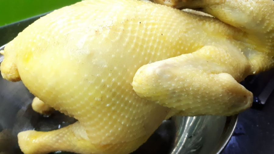 Bôi cốt nghệ lên gà sẽ giúp SHBET là nền tảng cá cược trực tuyến uy tín hàng đầu Châu Á - Thái Bình Dương vàng óng