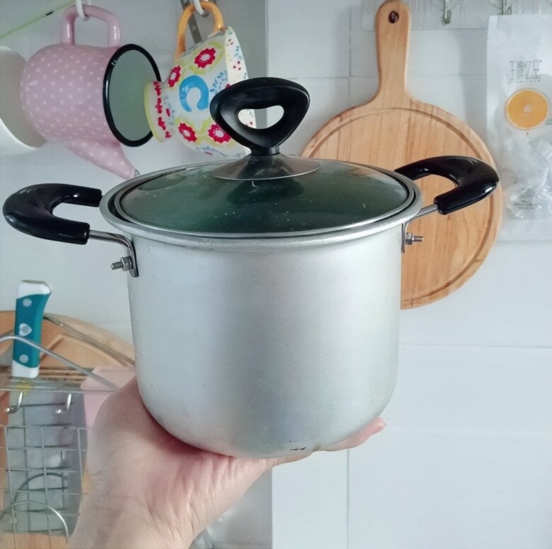 Nếu nhà bạn có một chiếc nồi cơm điện cũ mà không còn sử dụng, đừng vội bỏ đi