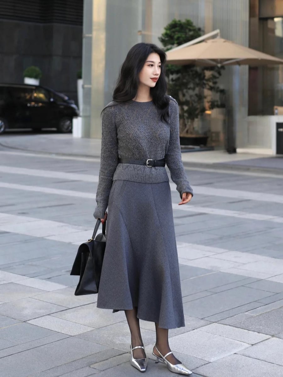 Chân váy, một món đồ kinh điển trong tủ quần áo của phụ nữ.
