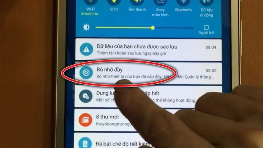 Điện thoại báo đầy bộ nhớ bấm mãi vẫn đơ: Ấn nút này giải phóng 90% dung lượng, dùng mượt ngay