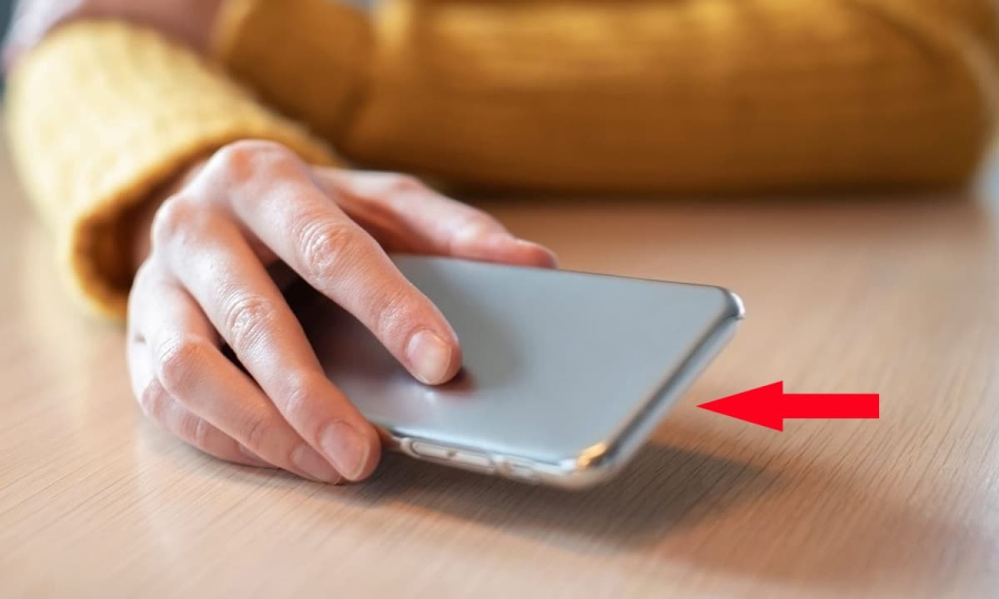 Hầu hết các dòng điện thoại hiện nay có thiết kế camera lồi để cải thiện chất lượng hình ảnh.