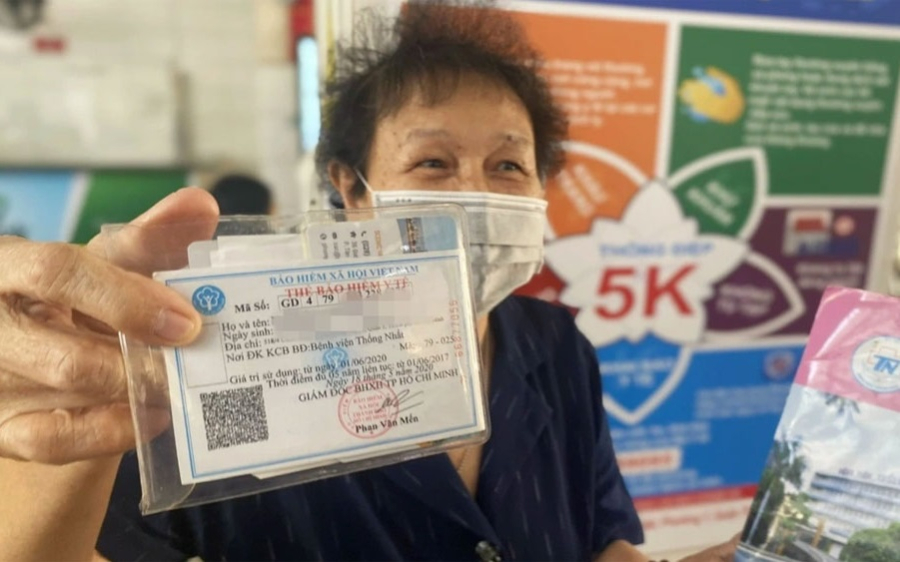 Những đối tượng được cấp thẻ BHYT miễn phí năm 2025, biết kẻo thiệt thòi