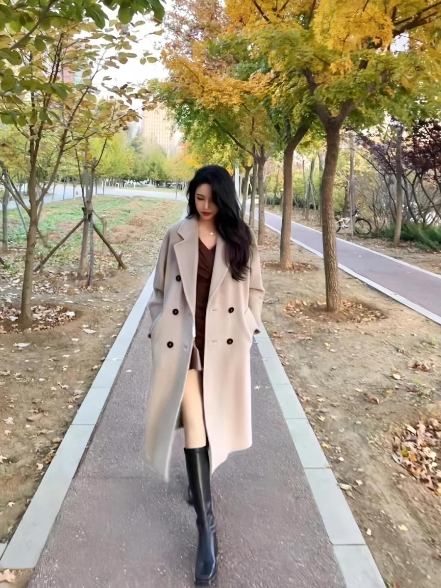 Sắc thái nhẹ nhàng của màu yến mạch mang lại vẻ đẹp thanh thoát, phóng khoáng. 