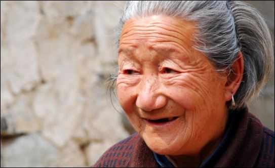 Khi ở gần một người có nguồn năng lượng tiêu cực thì chẳng ai thích cả. (ảnh minh họa)