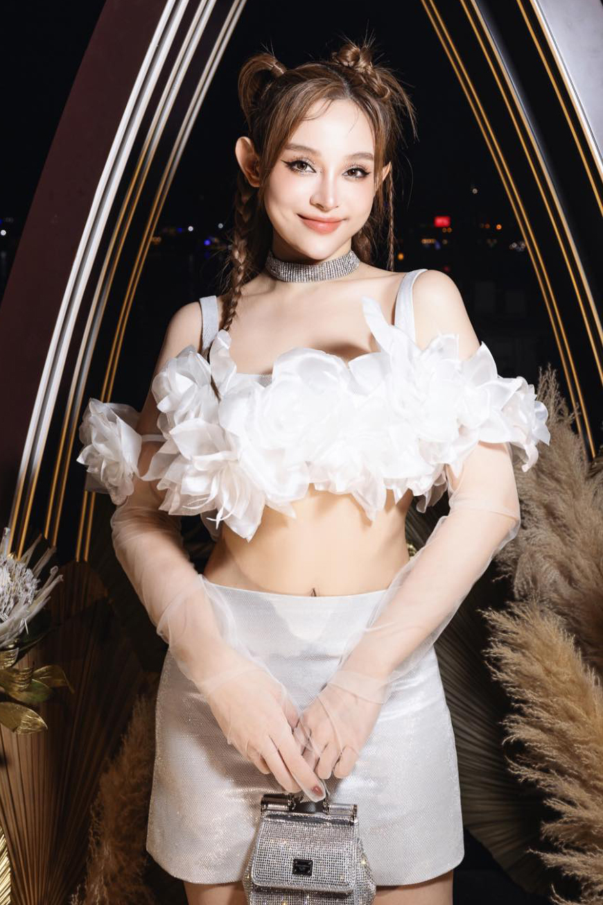 10 năm qua, người đẹp tận hưởng Shbet16 chơi game trực tuyến làm dâu 