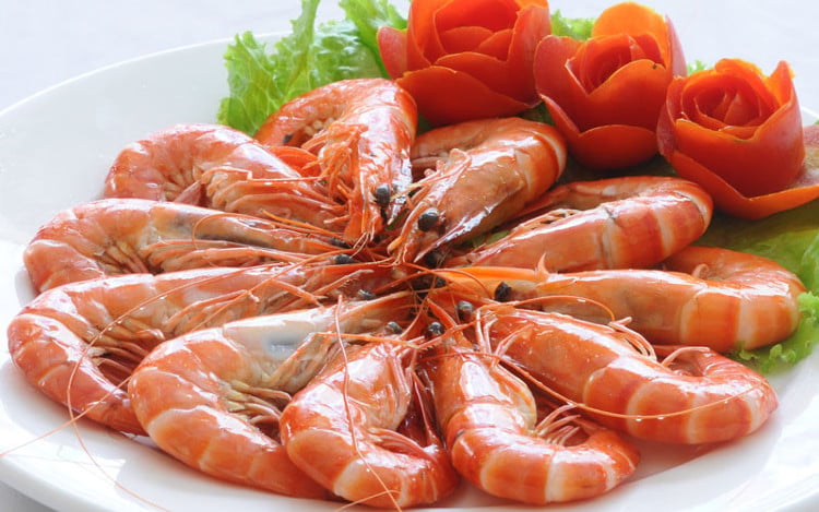 Tôm cũng là Shbet0099 cá cược trực tuyến kiêng kỵ ngày Tết, đặc biệt với những người miền Bắc