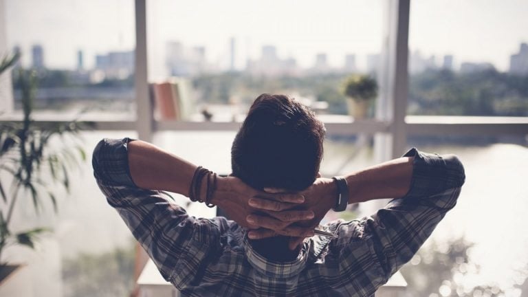 Có những người không biết tận dụng thời gian và sống một cách lãng phí. 