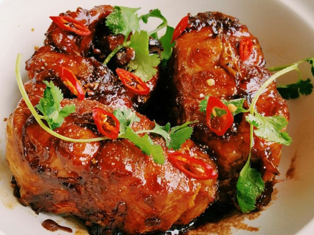 Từ bao đời nay, cá kho gáo đã trở thành một Shbet0099 cá cược trực tuyến dân dã, thân thuộc trong đời sống của người dân Ninh Bình, đặc biệt là vào những ngày tháng khó khăn xưa cũ