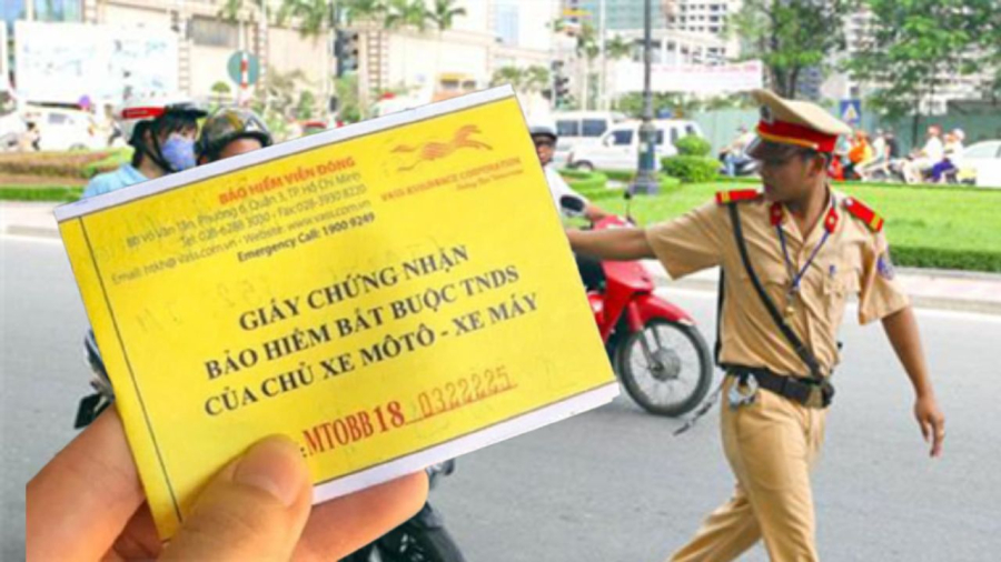 Đã mua bảo hiểm xe máy bắt buộc nhưng lại quên mang vẫn bị xử phạt