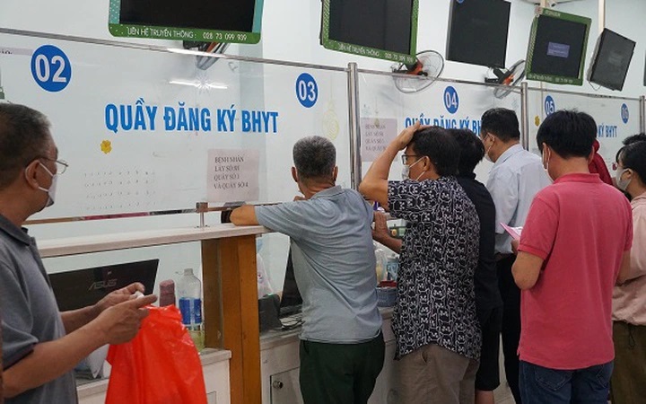 12 đối tượng dù có thẻ BHYT đi khám chữa bệnh cũng không được hưởng thanh toán, là ai?
