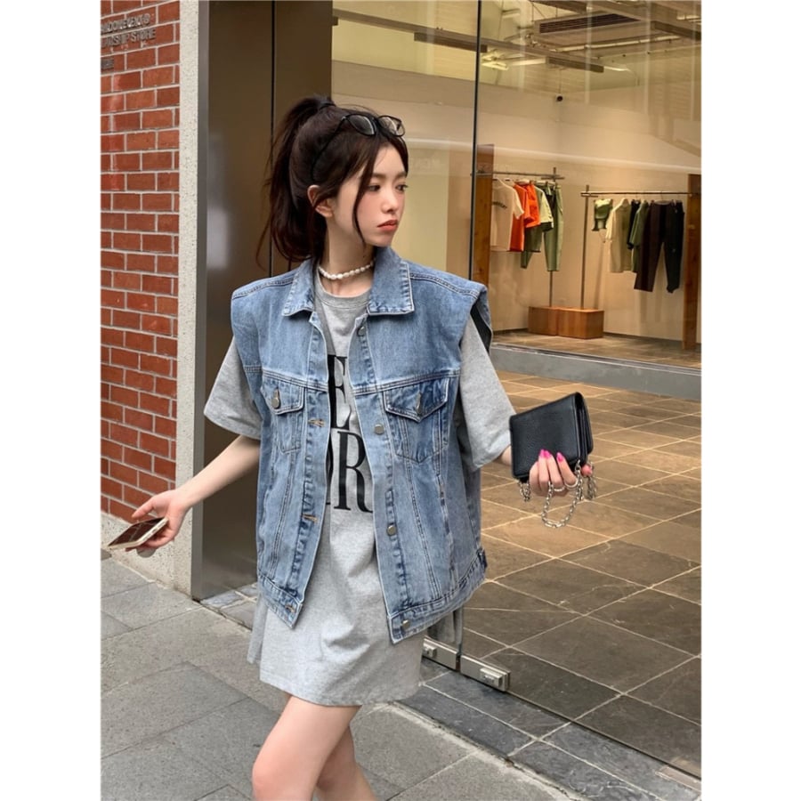 Áo khoác denim là món đồ không thể thiếu trong tủ đồ của bất kỳ cô nàng nào