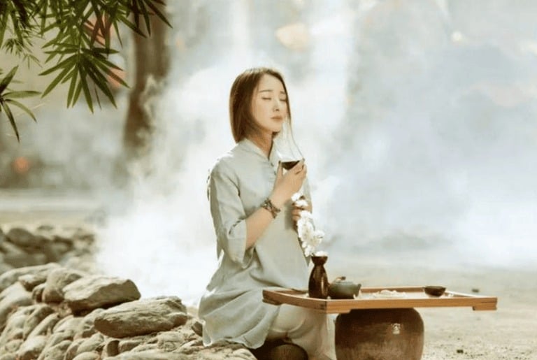 Một thiền sư đã từng nói rằng lời nói tốt đẹp có thể giúp đỡ cả người khác lẫn chính bản thân mình, trong khi lời nói xấu lại chỉ mang đến tổn hại.
