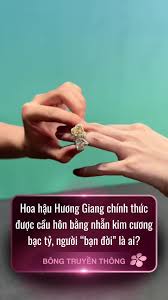 Xôn xao khoảnh khắc Hương Giang bất ngờ được cầu hôn bằng nhẫn kim cương